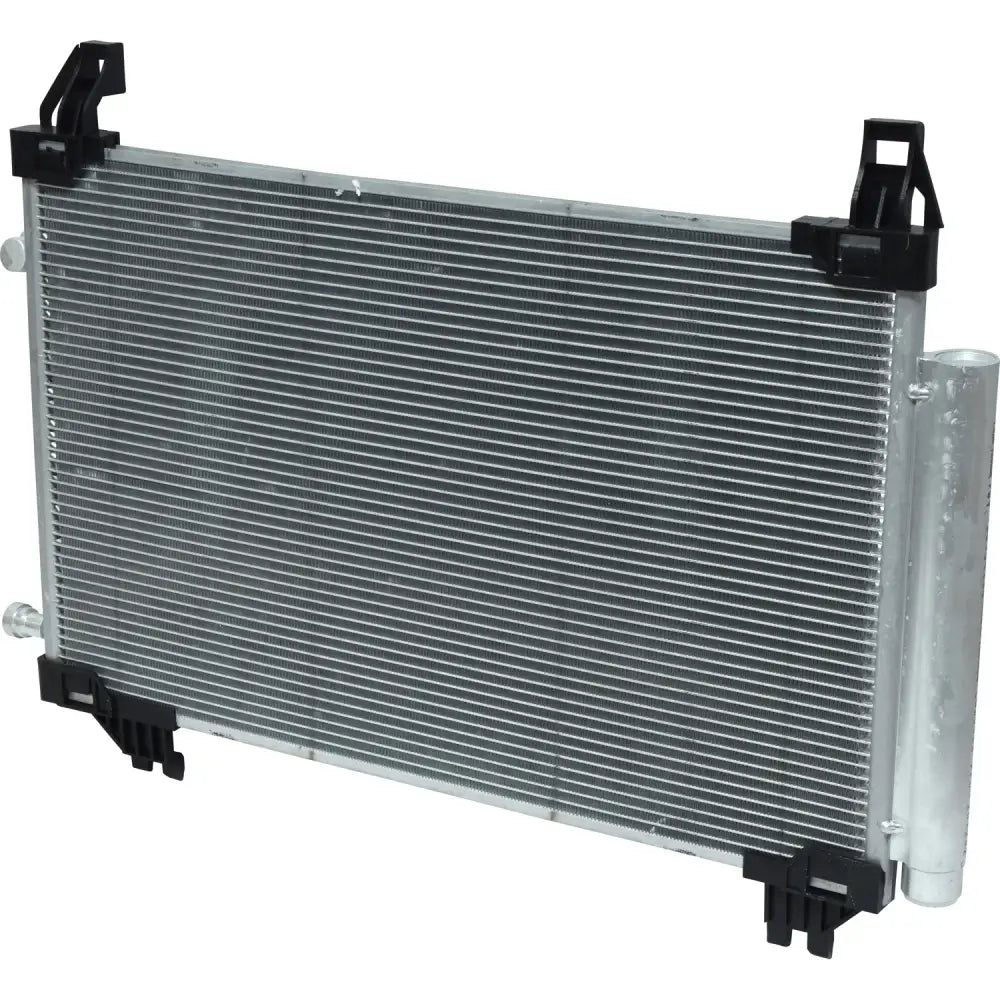 CONDENSADOR YARIS 15-18 L4 1.5L - Airmax
